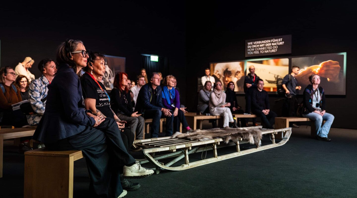 PE 2 A7S04141 LR 8Bit 1440x800